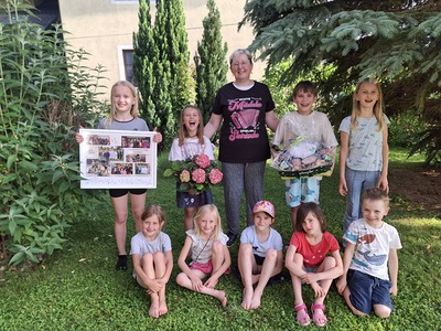 Verabschiedung durch die Kinderchorkinder
